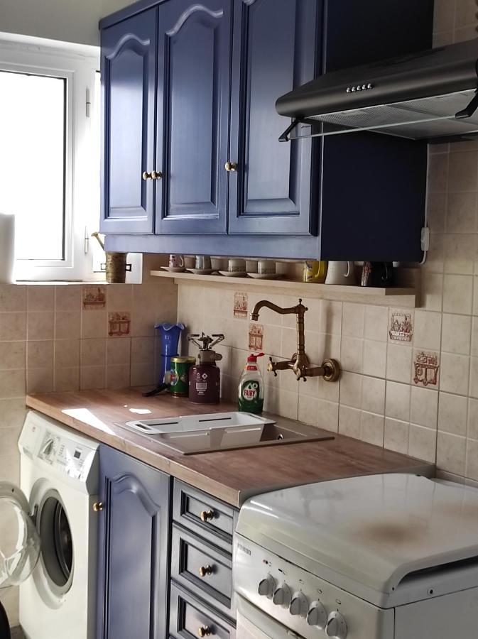 Krokos House Аливерион Екстериор снимка